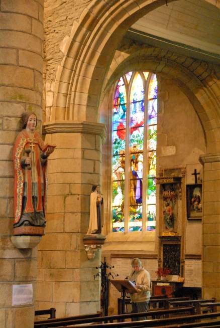 MORBIHAN Rochefort-en-Terre Dans l'église Notre-Dame-de-la-Tronchaye